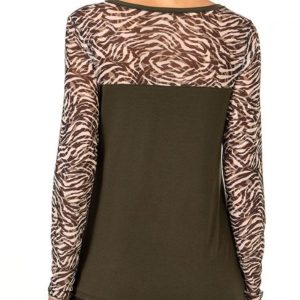 camiseta-manga-larga-ml-cr-zebra-mesh-trasera-janira